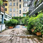 Gleaming Studio I Via Della Boscaiola